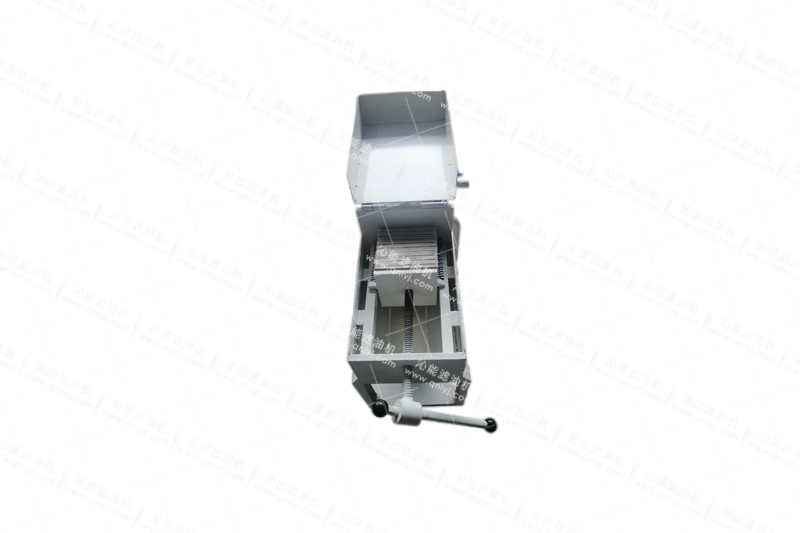變壓器油品顏色深淺意味著什么?