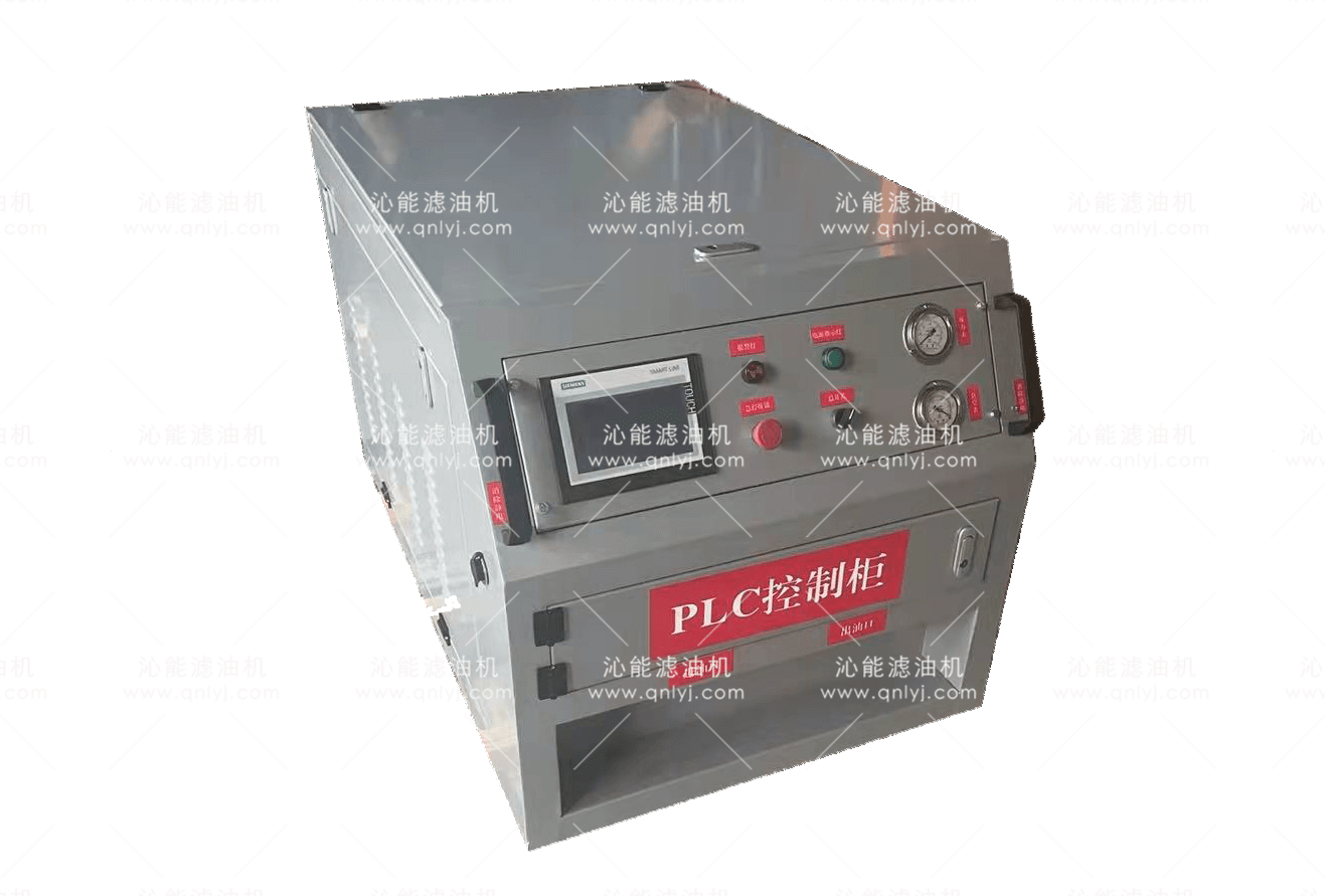<b>高精密濾油機(jī)的特點(diǎn)及使用效果</b>