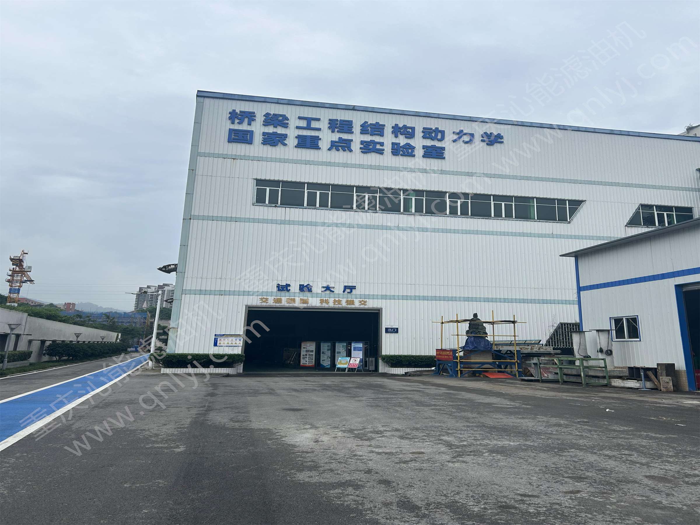 液壓油過濾設備使用現(xiàn)場